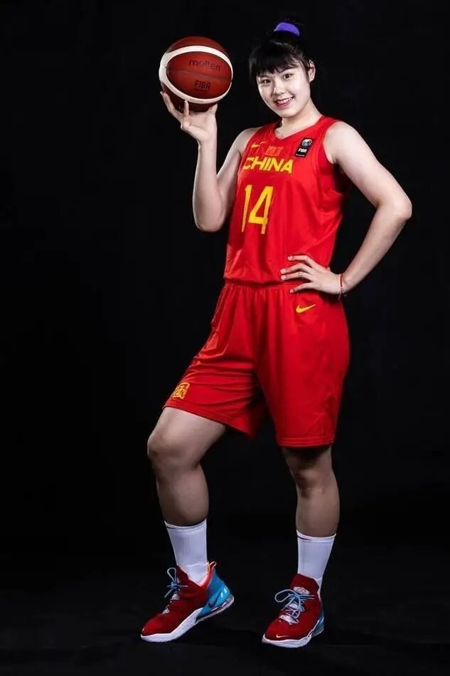 WNBA新星横空出世，女篮未来可期！的简单介绍
