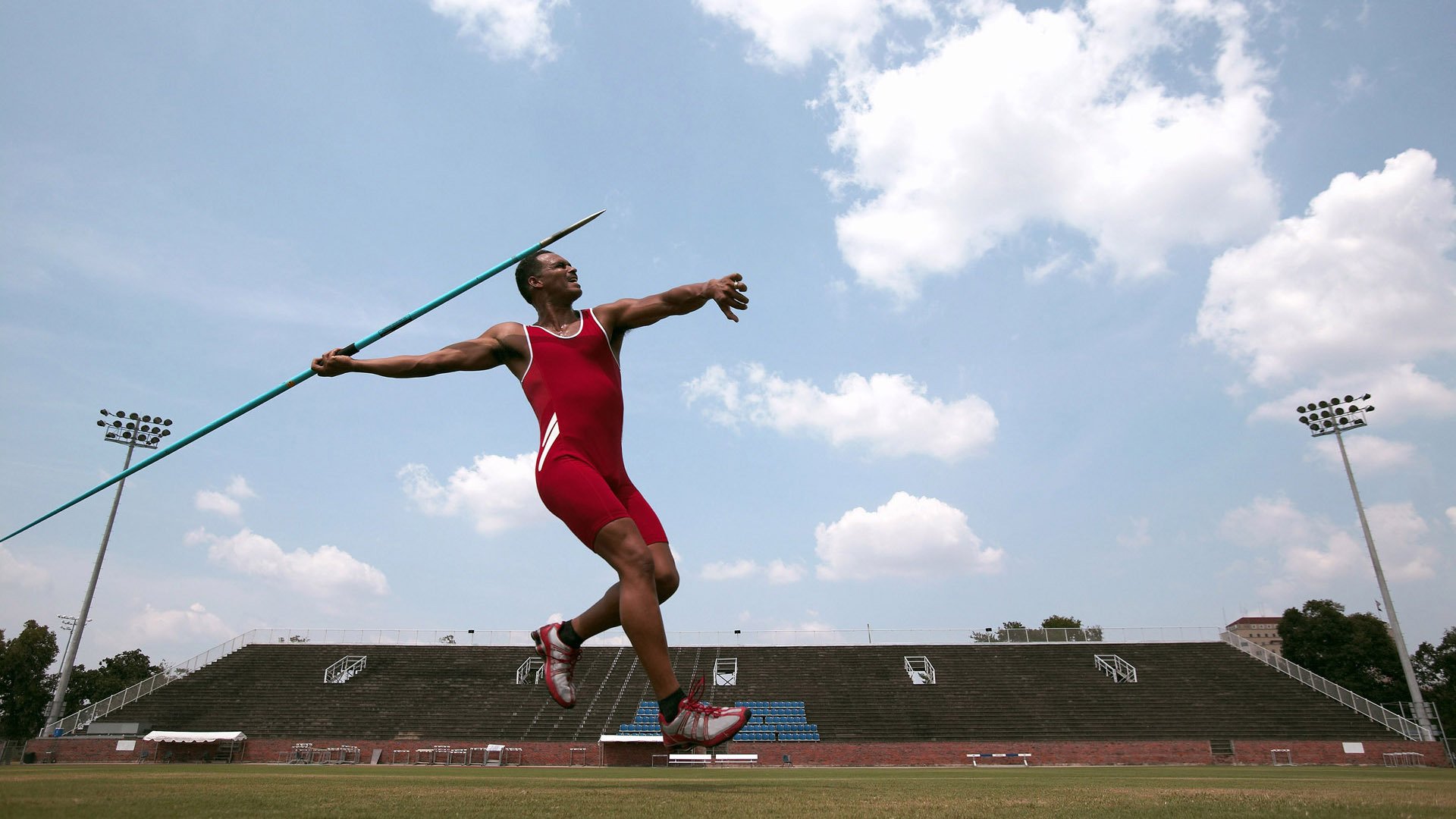 九游网-《新兴游戏的崛起：大规模多人在线竞技成为新宠》，新游戏游戏