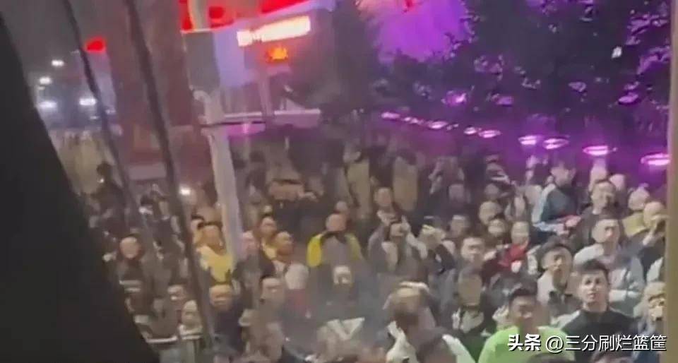 关于篮球暴力事件：球场打架屡禁不止的信息