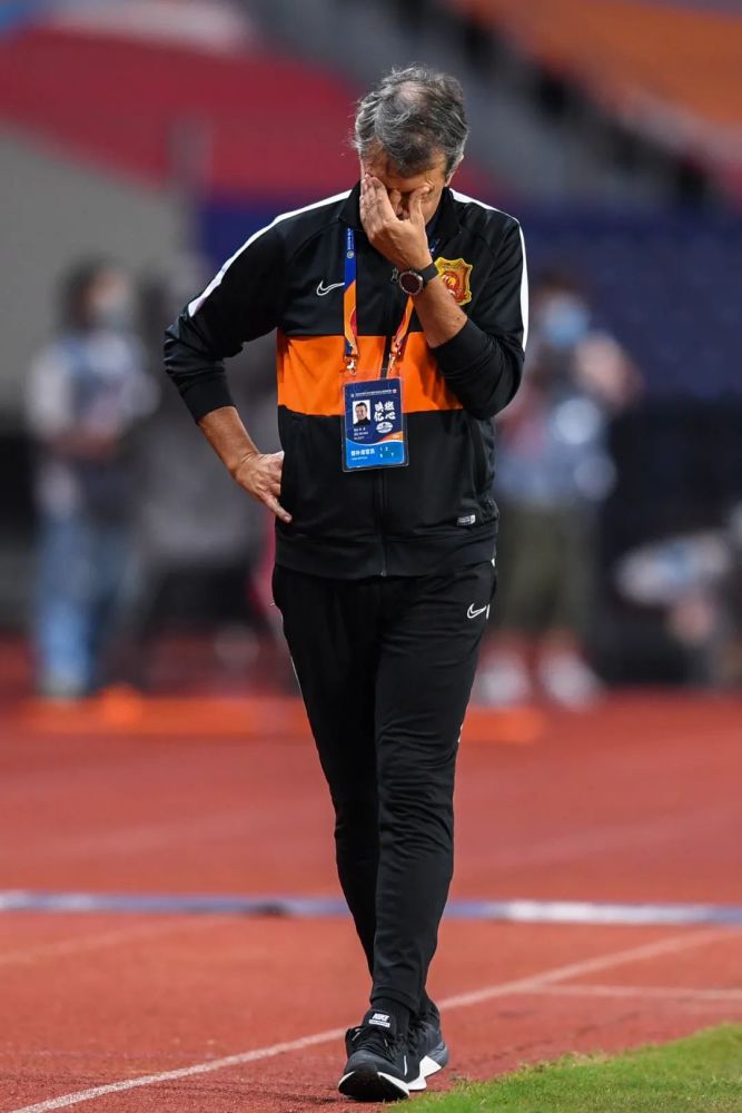 主教练临场指挥风格分析 主教练临场指挥风格分析