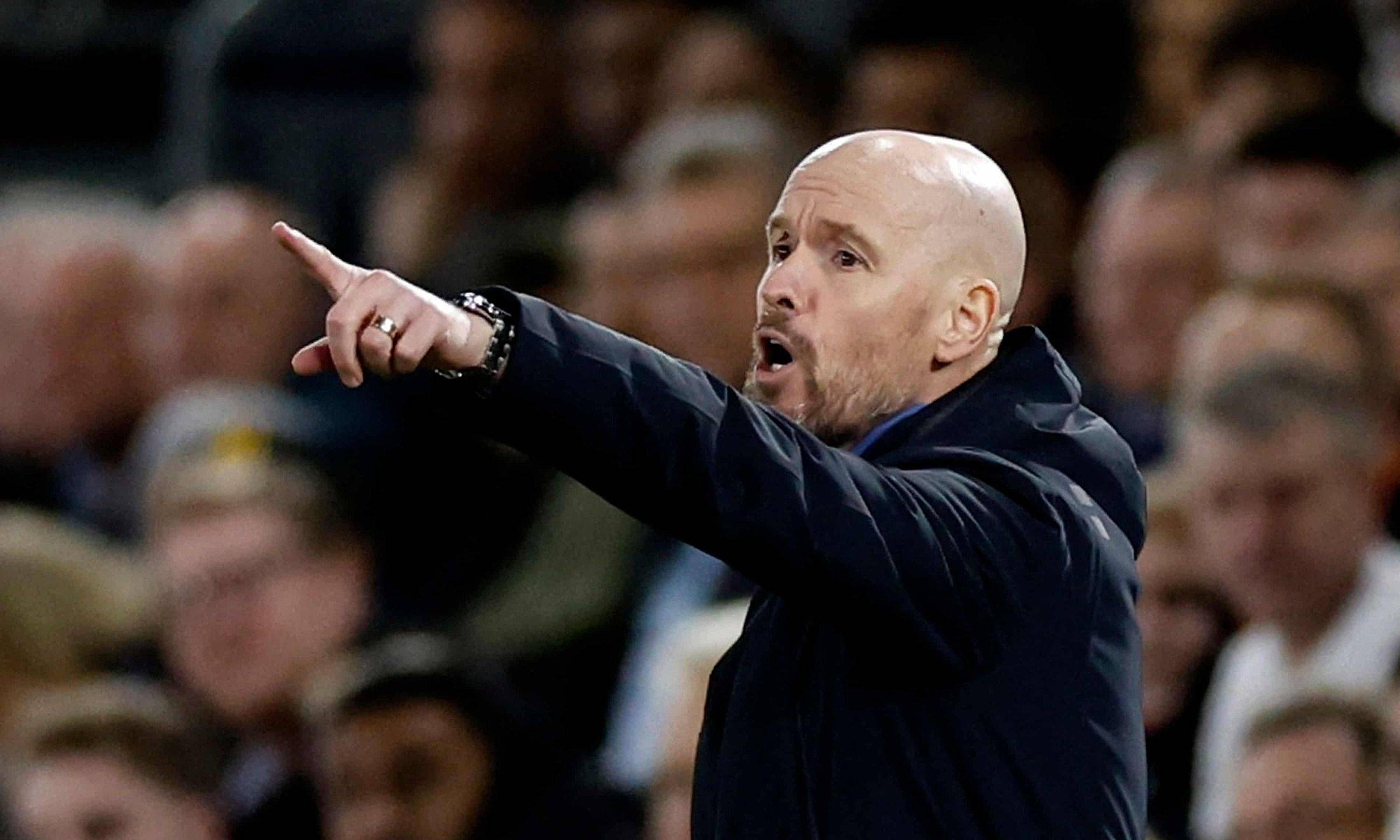 九游体育-曼联更衣室风波不断，滕哈赫还能稳住局面？的简单介绍