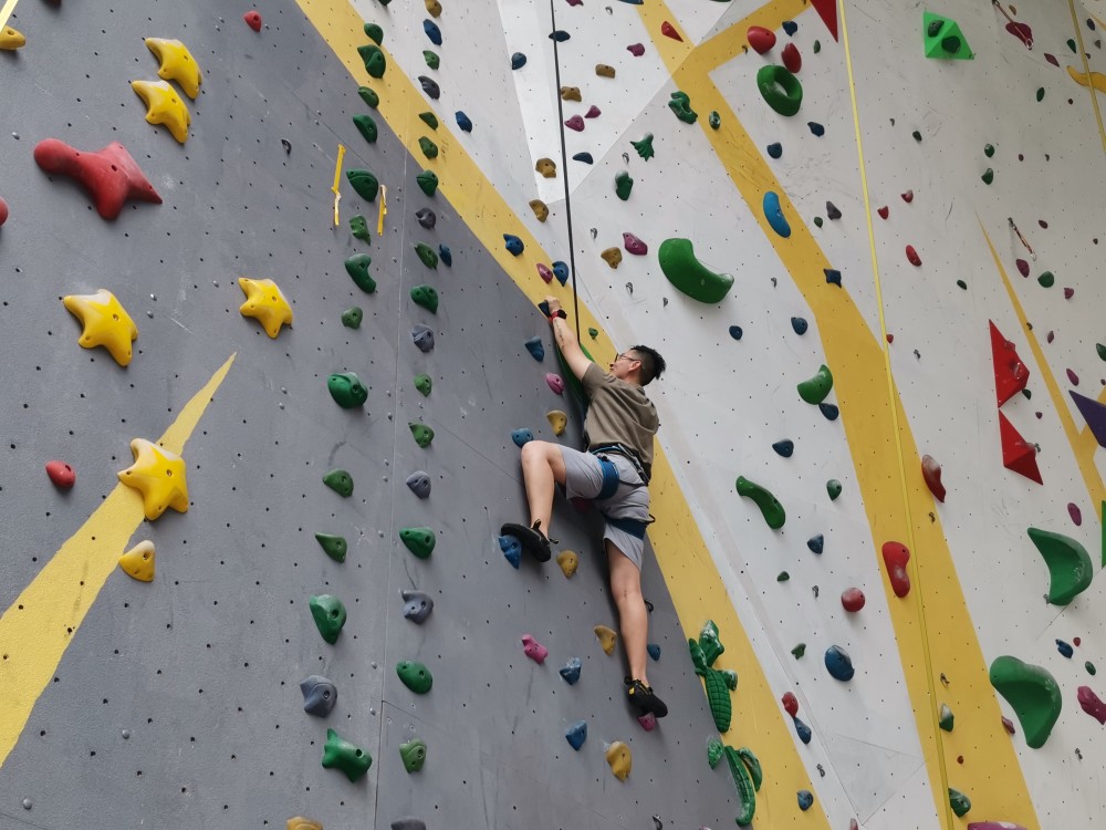 中小学体育课创新:攀岩、滑板进入课程表的简单介绍 中小学体育课创新:攀岩、滑板进入课程表的简单介绍